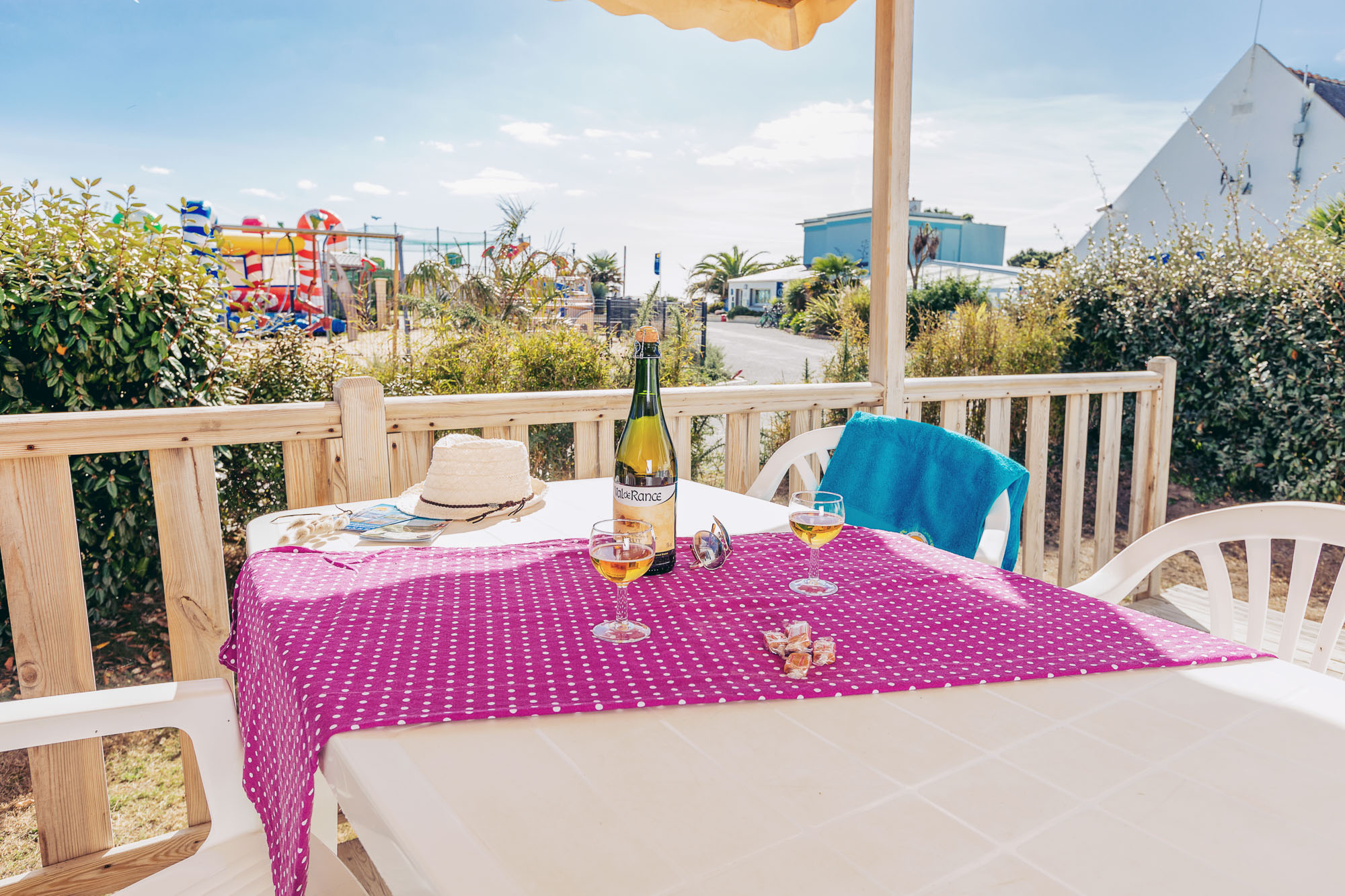 Pointe du Talud mobilhome terrasse soleil apéritif