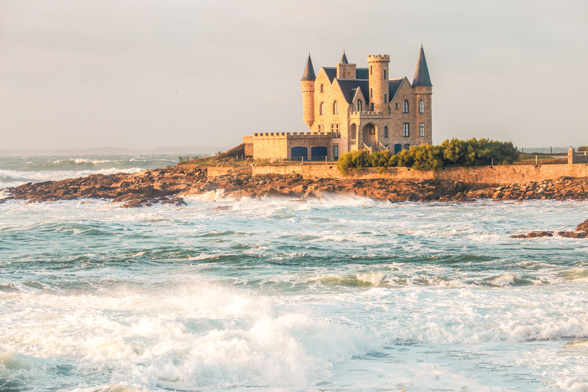 quiberon chateau îles bretonnes découvrir morbihan bretagne